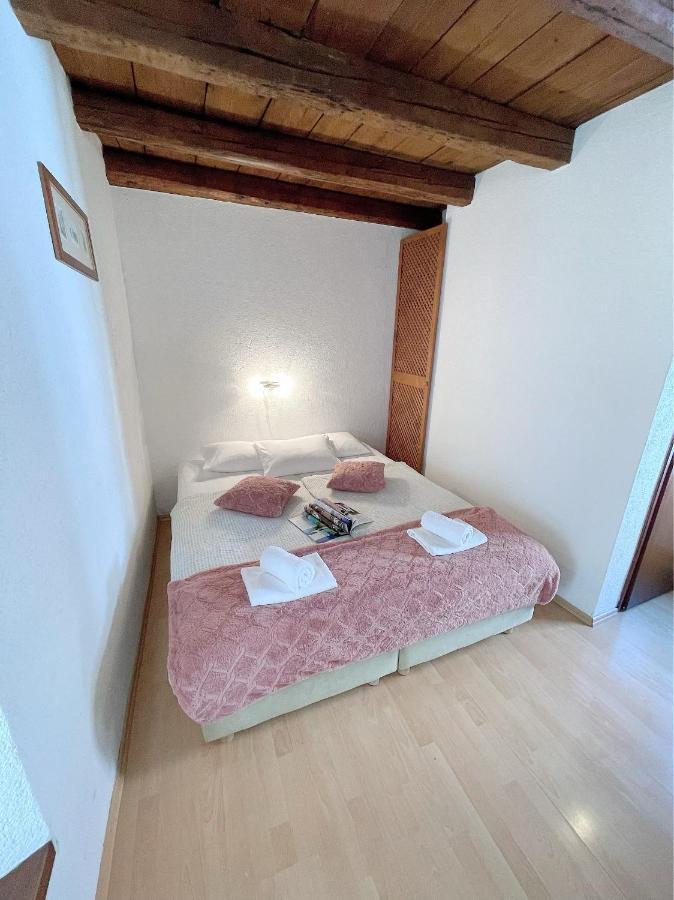 House Ivancic Trogir Exterior foto
